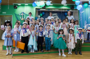 "Уходим в школу красиво!" "Уходим в школу красиво!".
