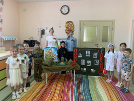 "Стена памяти в группе Любознайки" "Стена памяти в группе Любознайки".